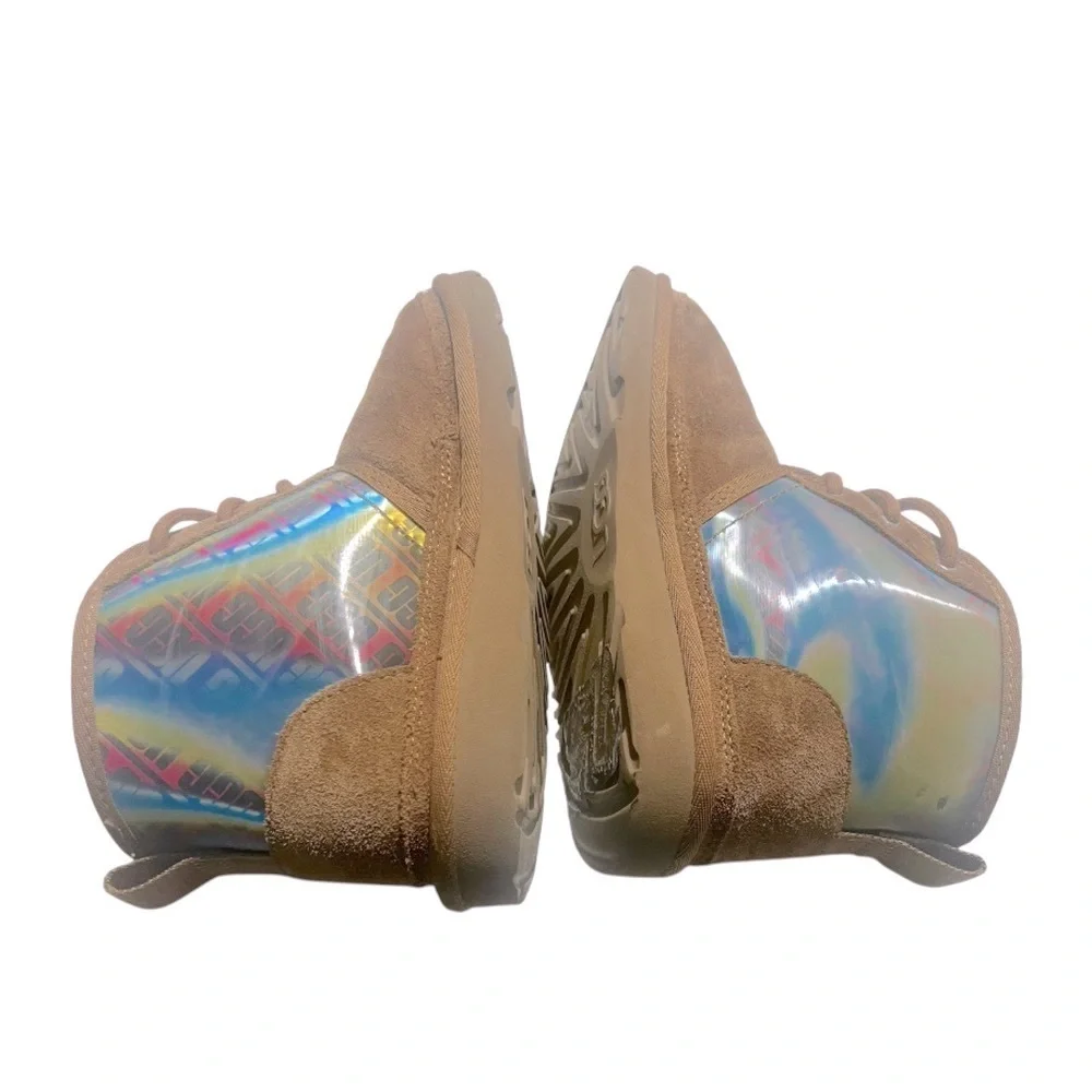 NEW UGG Neumel Chromatic Shoes Chestnut Big Kids Sz 4 Iridescent Chukka Rainbow